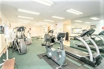 1323 Worcester Rd, Framingham