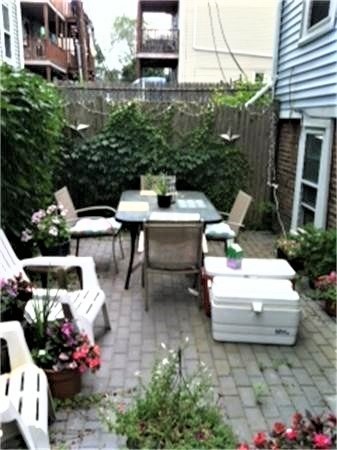 174 Bolton St, Boston