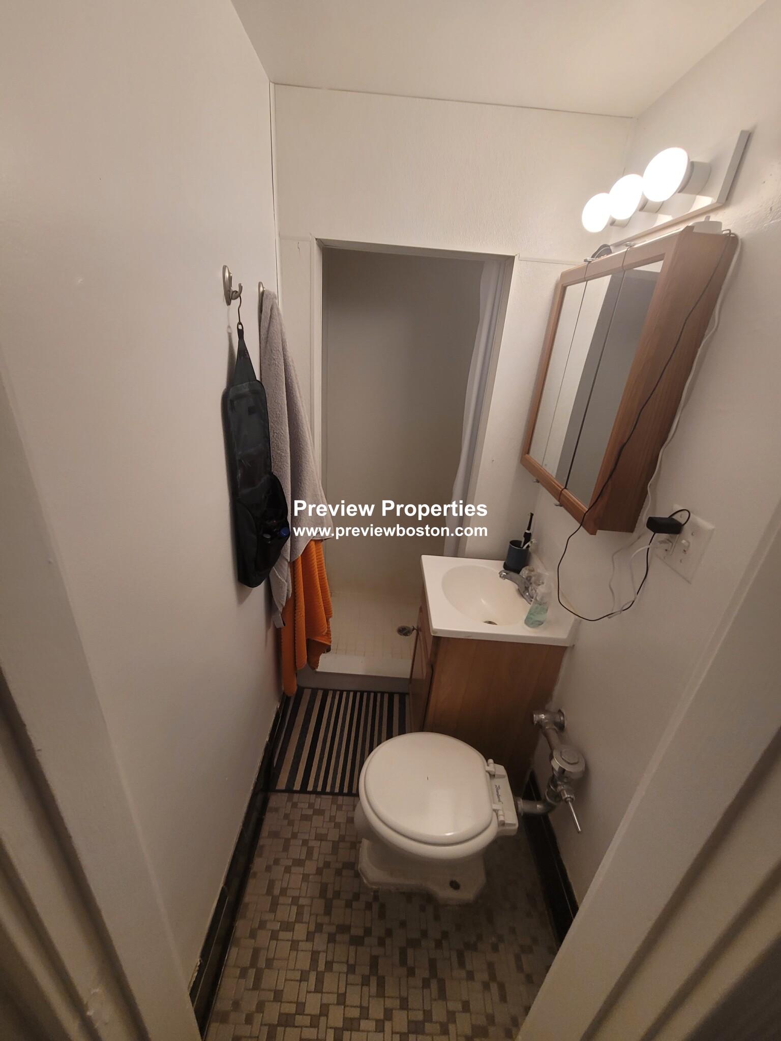 90 Chiswick Rd, Brighton