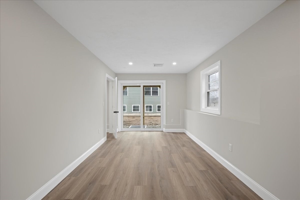 33 Third St, Worcester