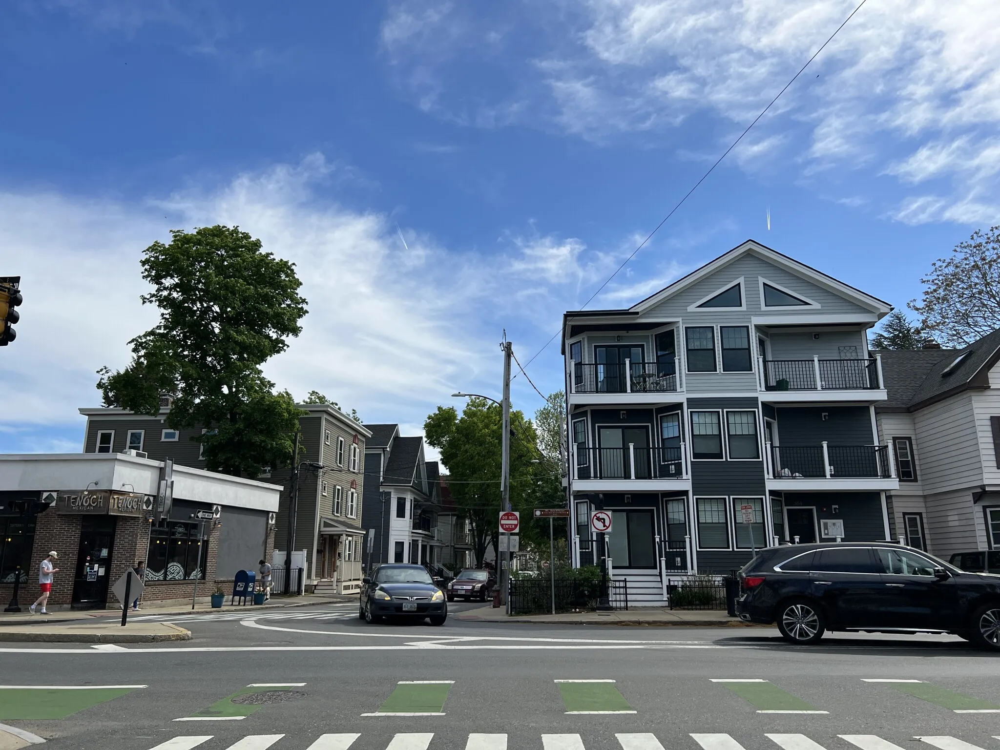 24 Ellington Rd, Powder House Square