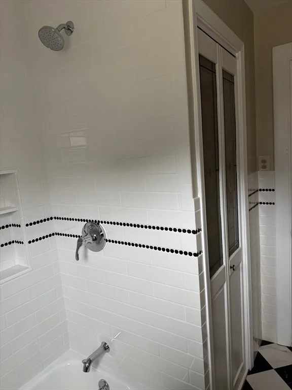 324 Lowell St, Peabody