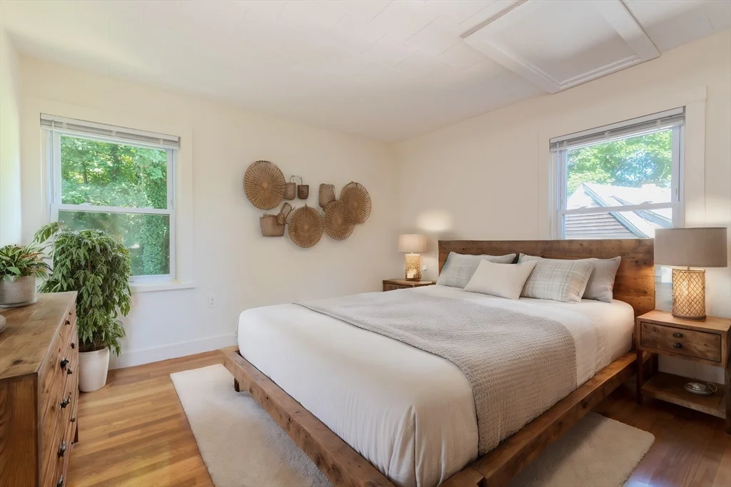 660 Jerusalem Rd, North Cohasset