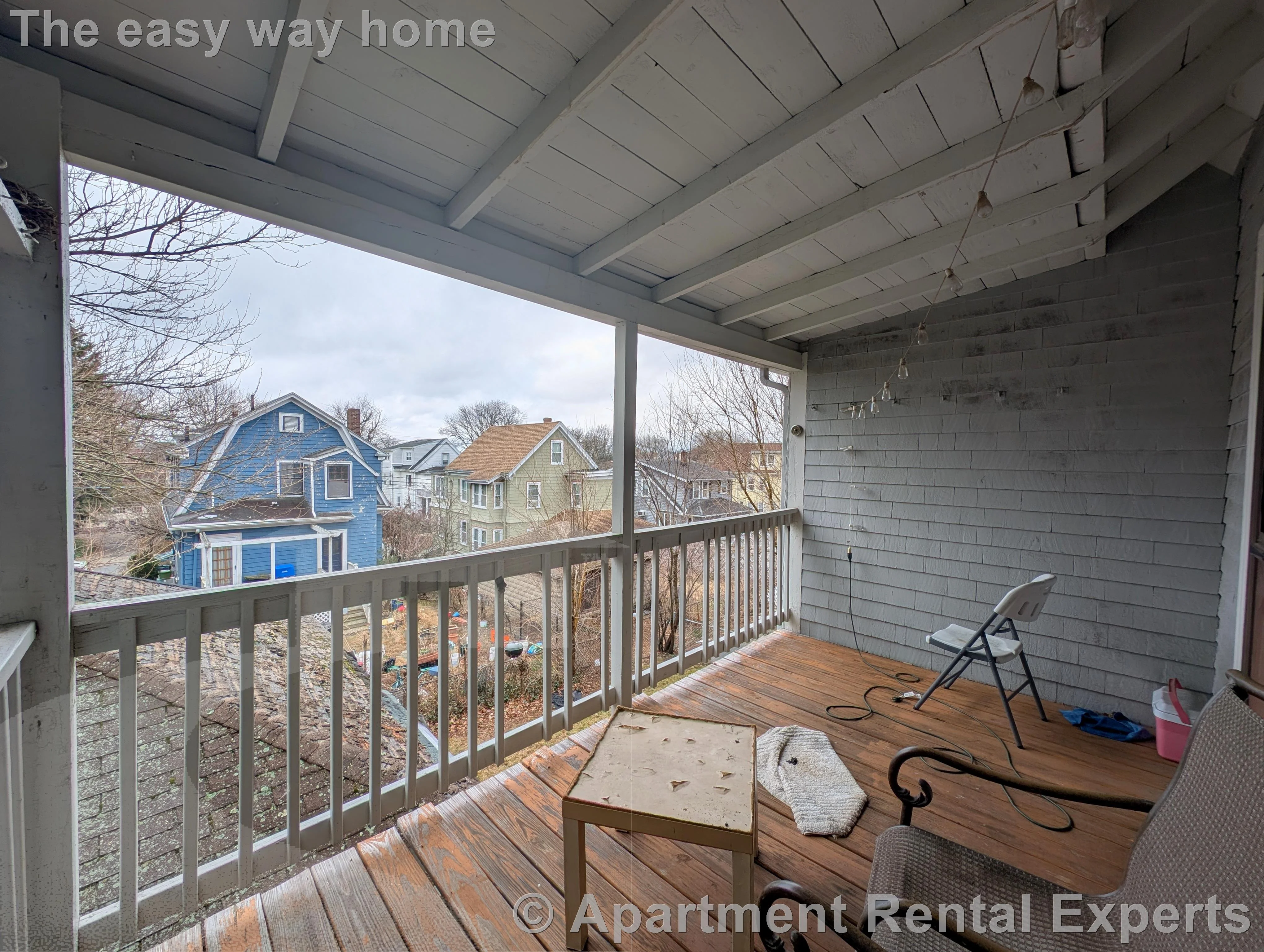 16 Curtis Ave, Tufts