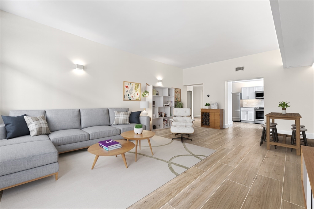 15 Waverly, Brighton