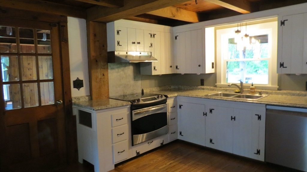 23 Archelaus Pl, West Newbury