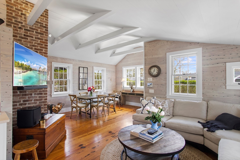 9 Lily St, Siasconset