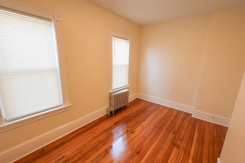 32 Robinson St, Dorchester