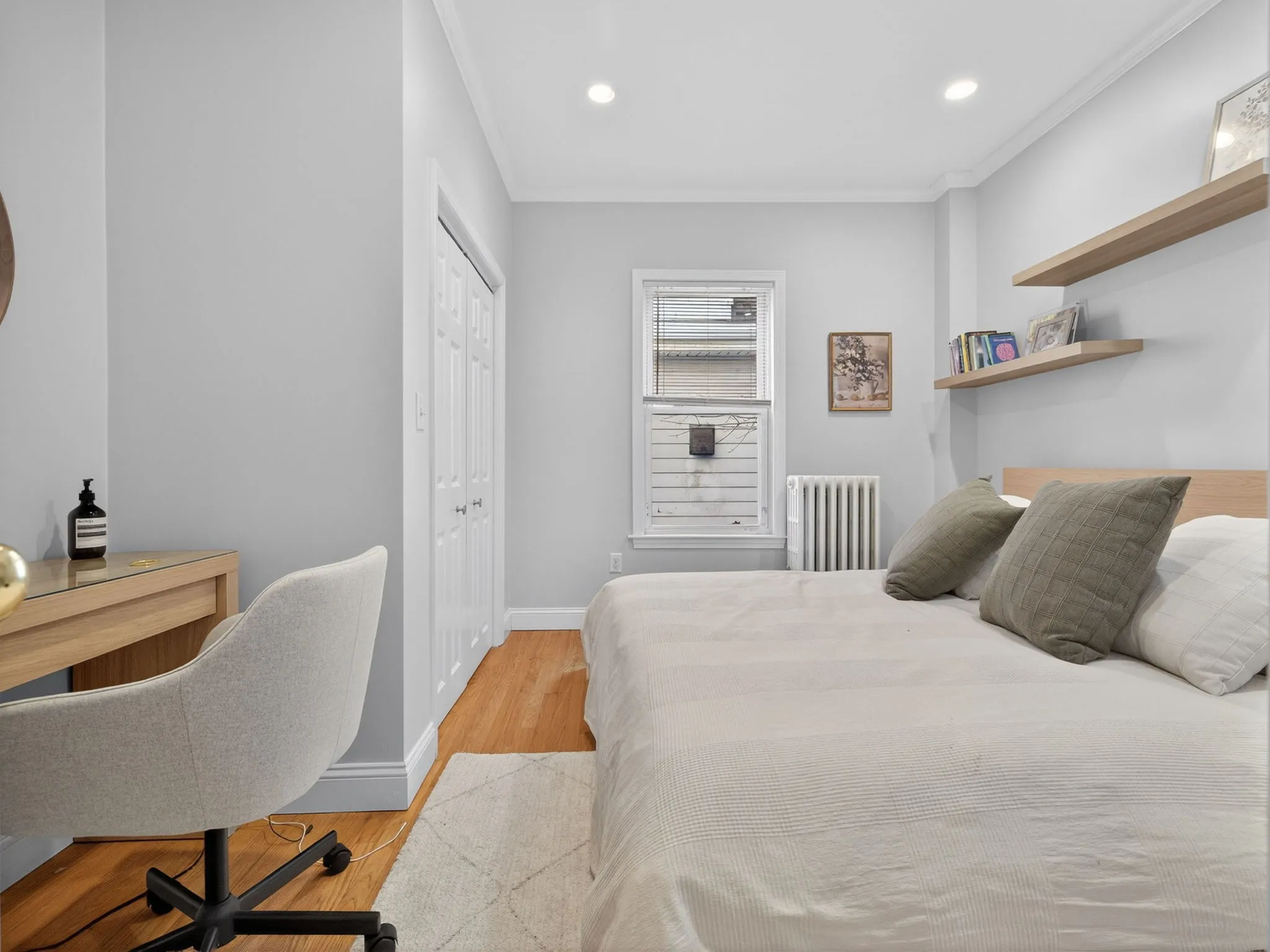 1576 Cambridge St, Mid-Cambridge