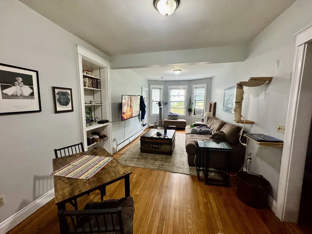 51 Montebello Rd, Jamaica Plain