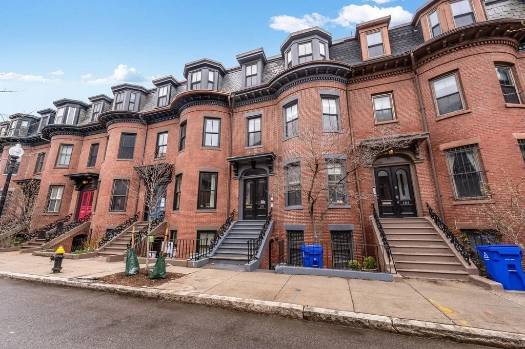 102 E Brookline, South End