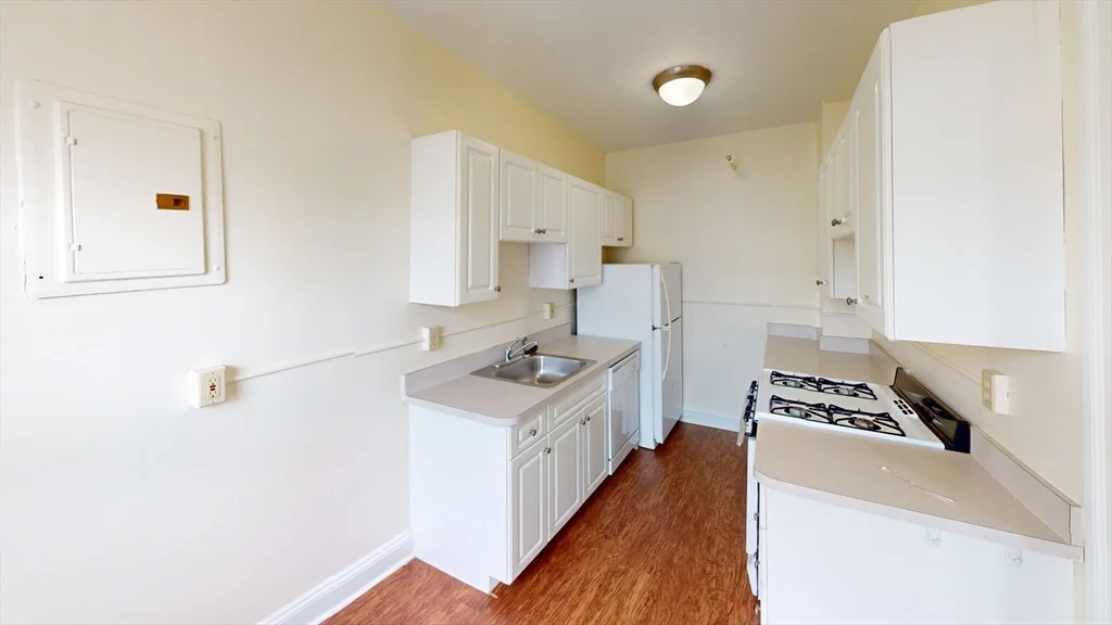 1401 Beacon St, Coolidge Corner