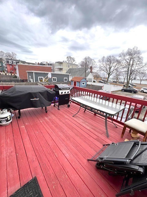 33 Marine Rd, Boston