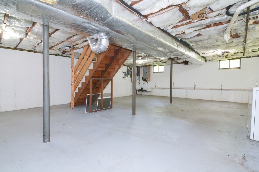 33 Robin Rd, Westborough