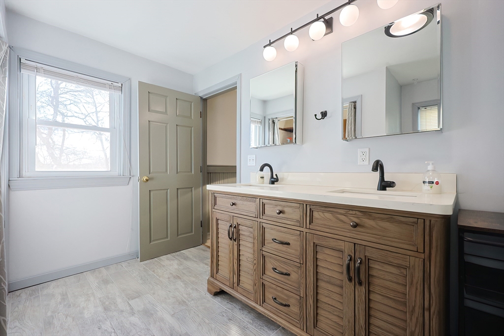 30 Lawrence St, Milford