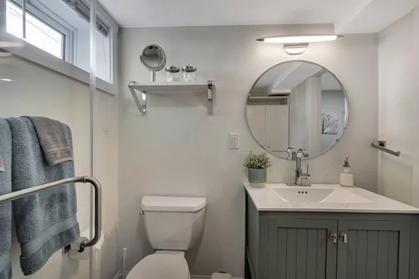 79 Flint St, East Somerville