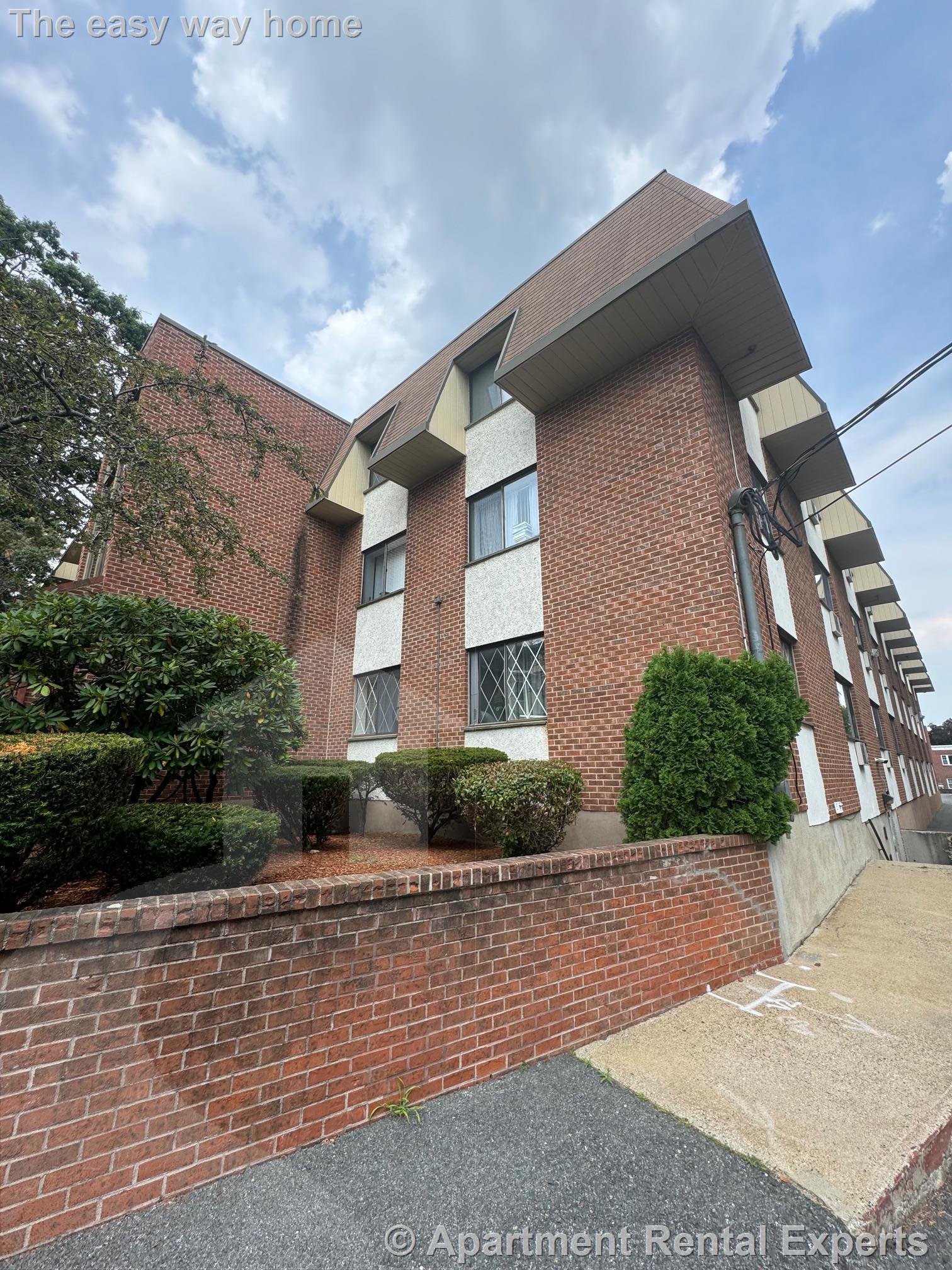 19 Central St, Porter Square