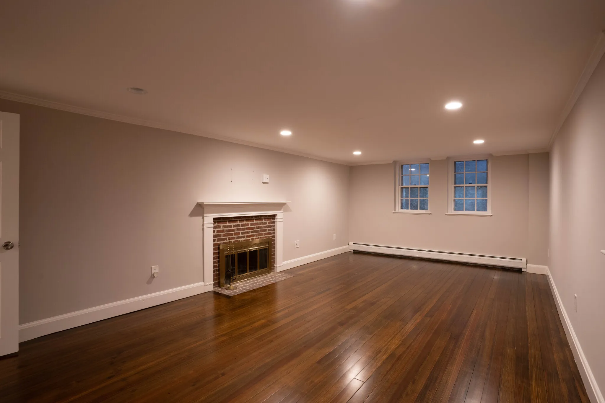40 Puddingstone Ln, Oak Hill