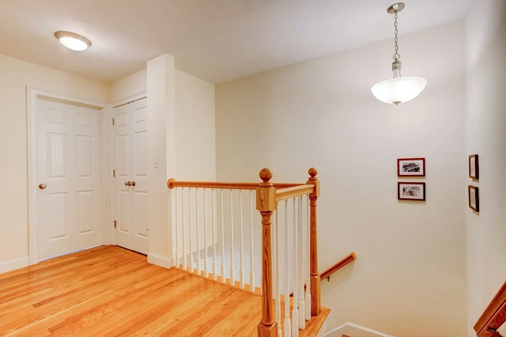 3 Hawthorne St, Woburn