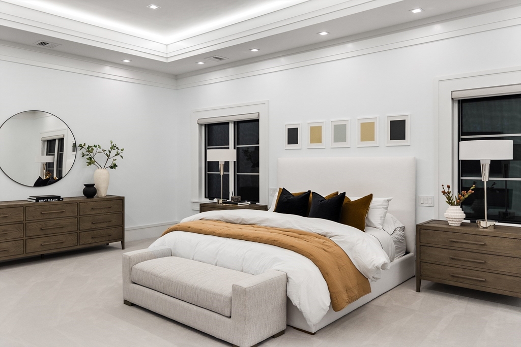 138 Woodland Rd, Brookline