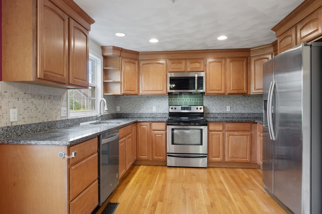 73 Liberty St, Danvers