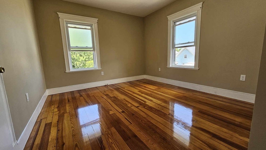 13 Beacon St, Quincy