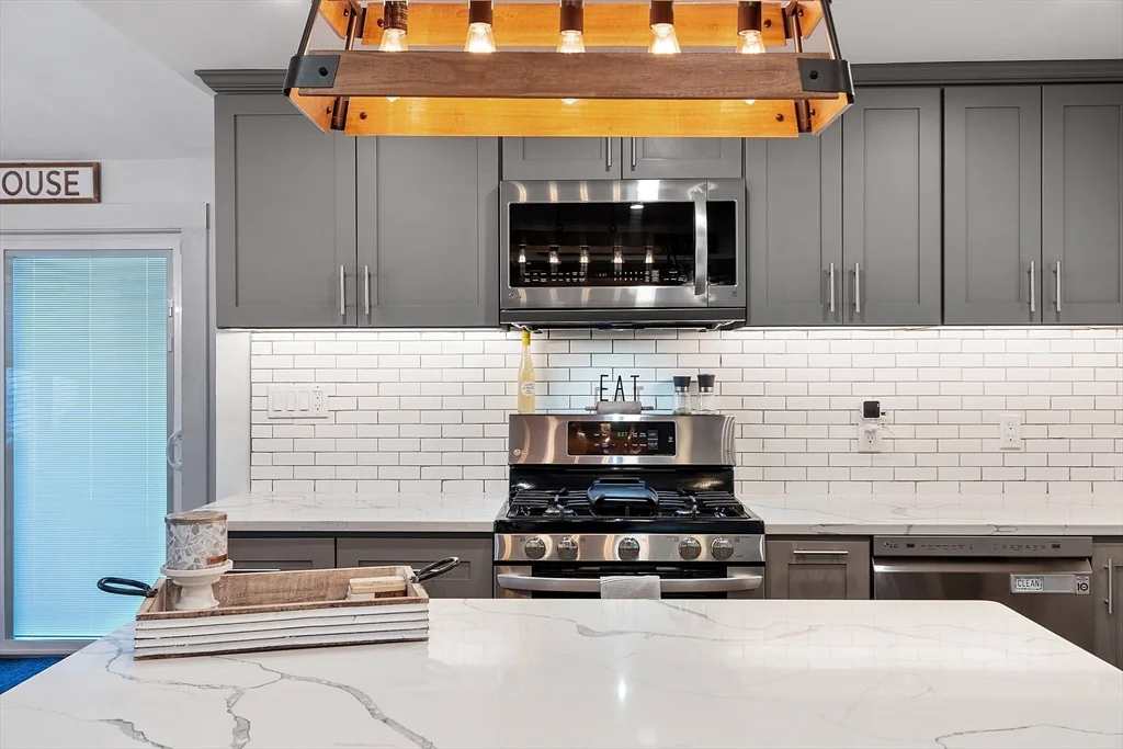 963 South St, Tewksbury