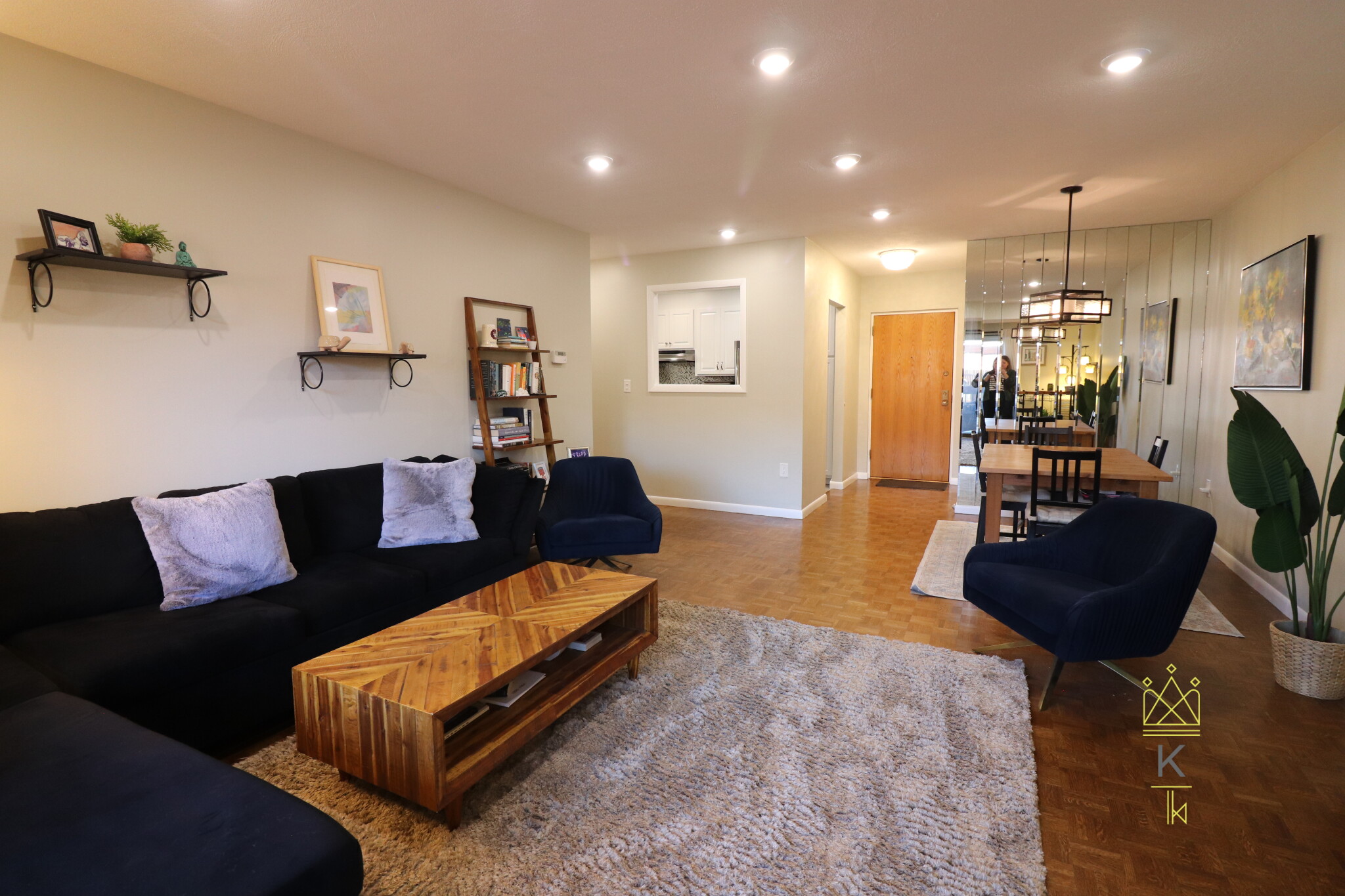 41 Centre St, North Brookline