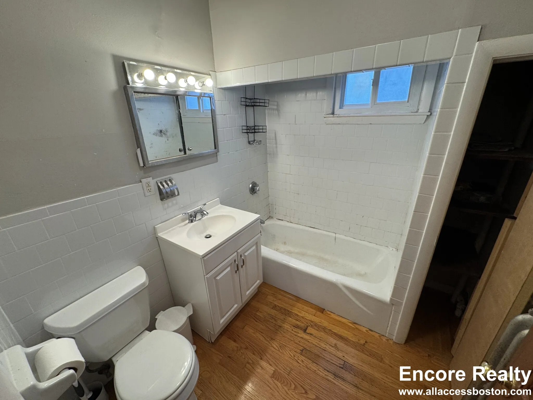 23 Tufts St, Cambridgeport