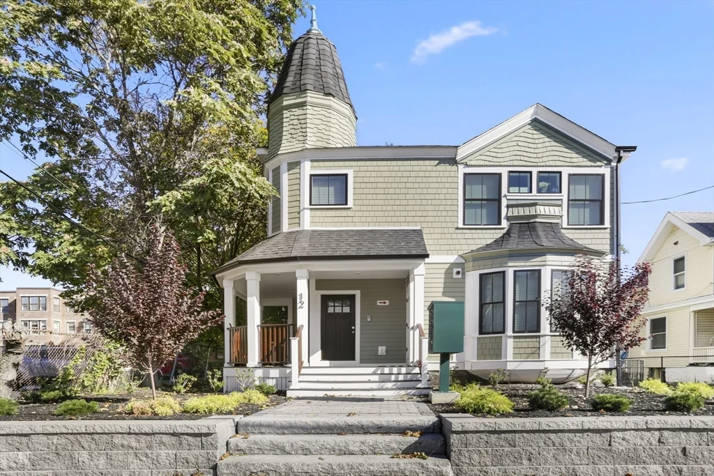 12 Reedsdale St, Allston