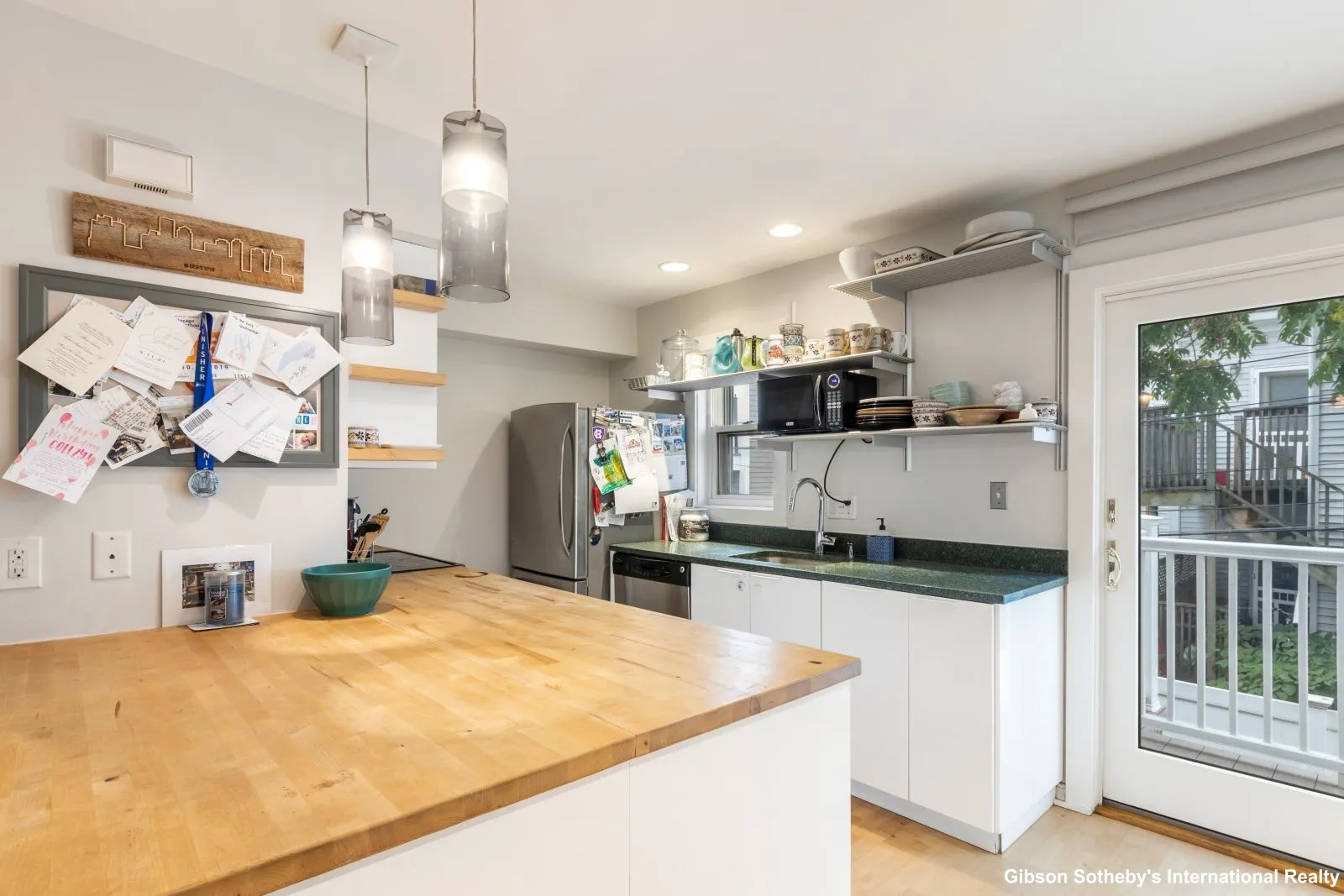 63 Bolton St, South Boston