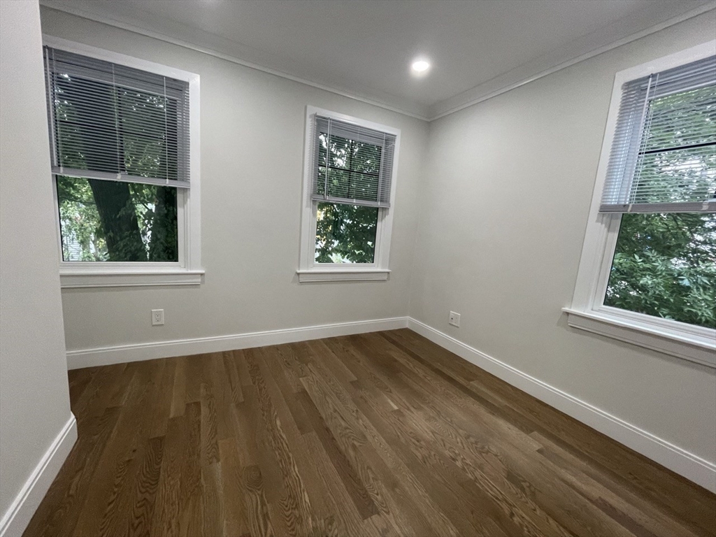 12 Lopez Ave, East Cambridge