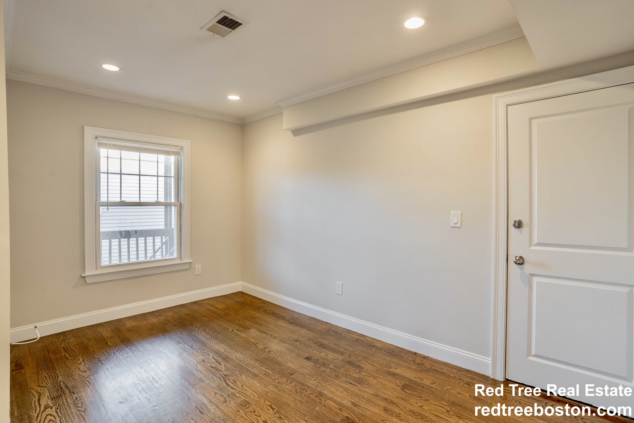 2971 Washington St, Roxbury