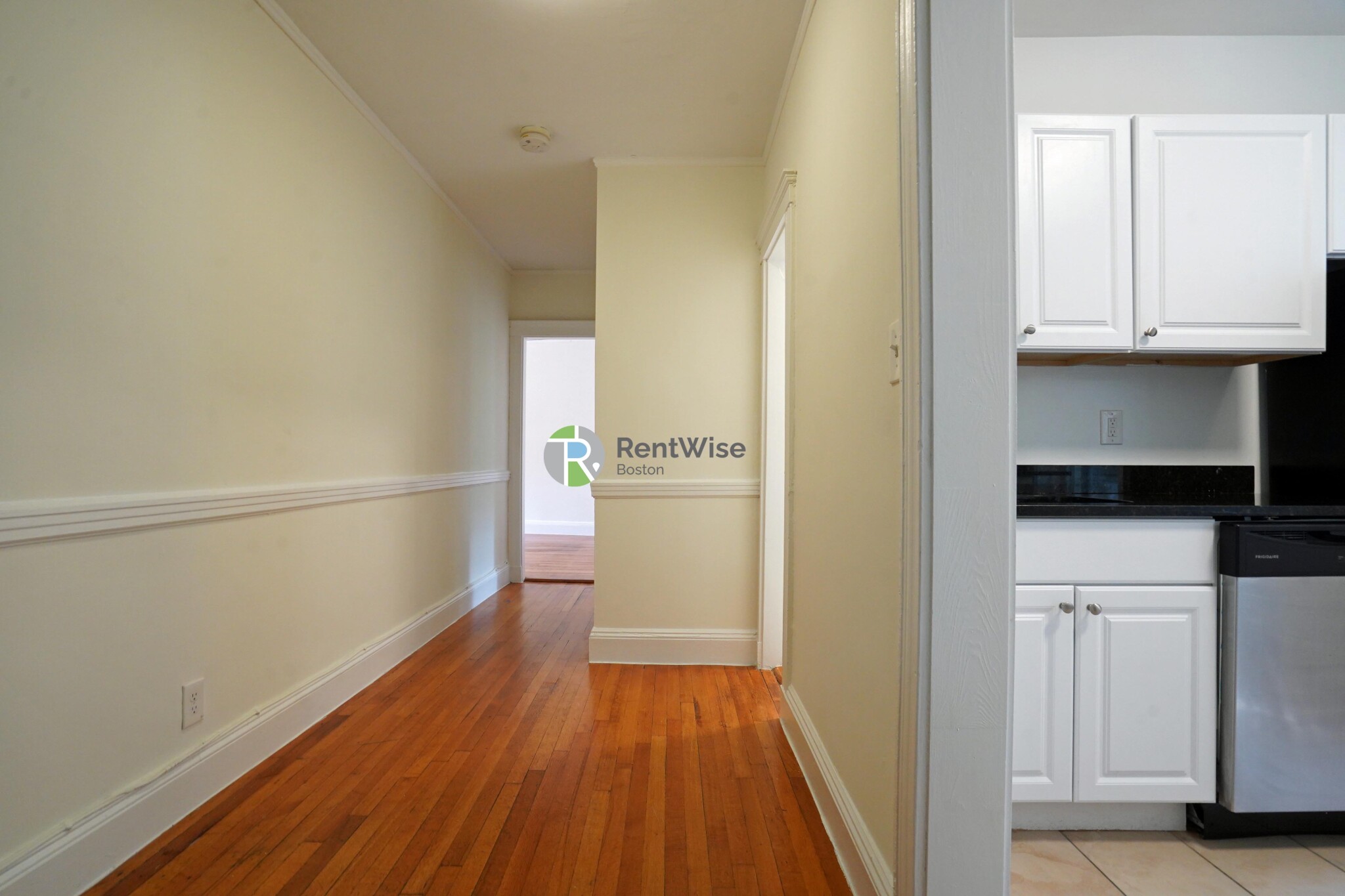 1848 Commonwealth Ave, Brighton