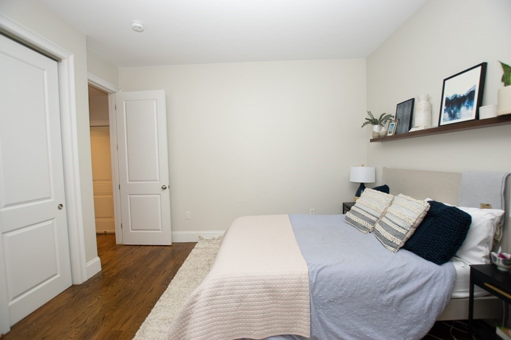 376 West Broadway, South Boston