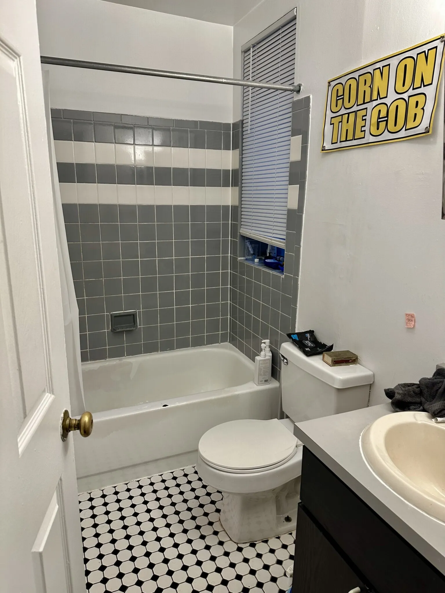 829 Beacon St, Fenway