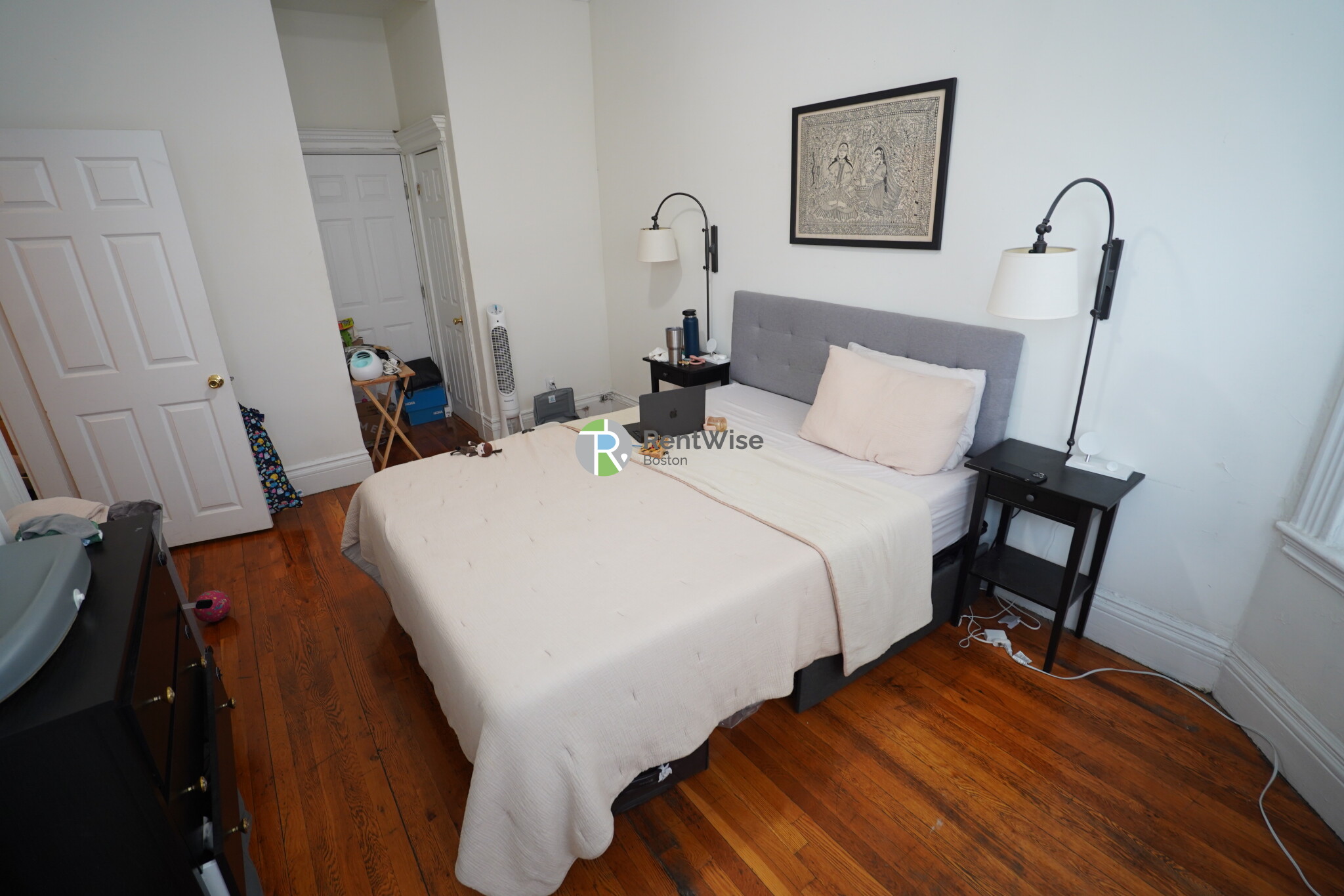 1302 Commonwealth Ave, Allston