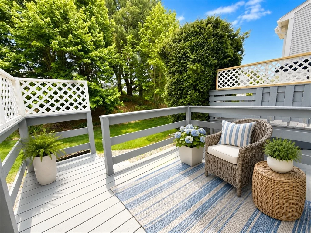 4 Alcott Circle, Taunton