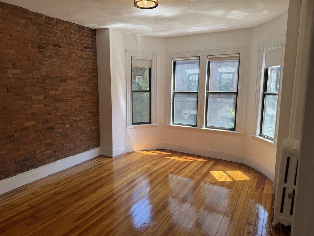 35 Revere St, Beacon Hill