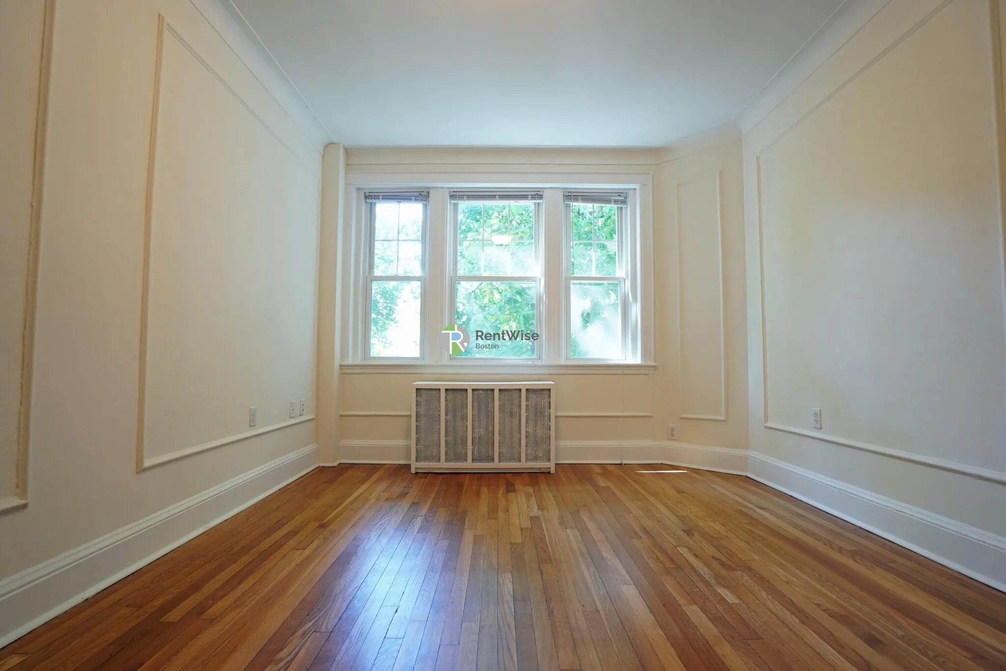 100 Kilsyth Rd, Brighton