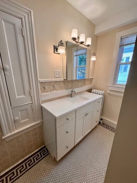 20 Peirce Rd, Lynn