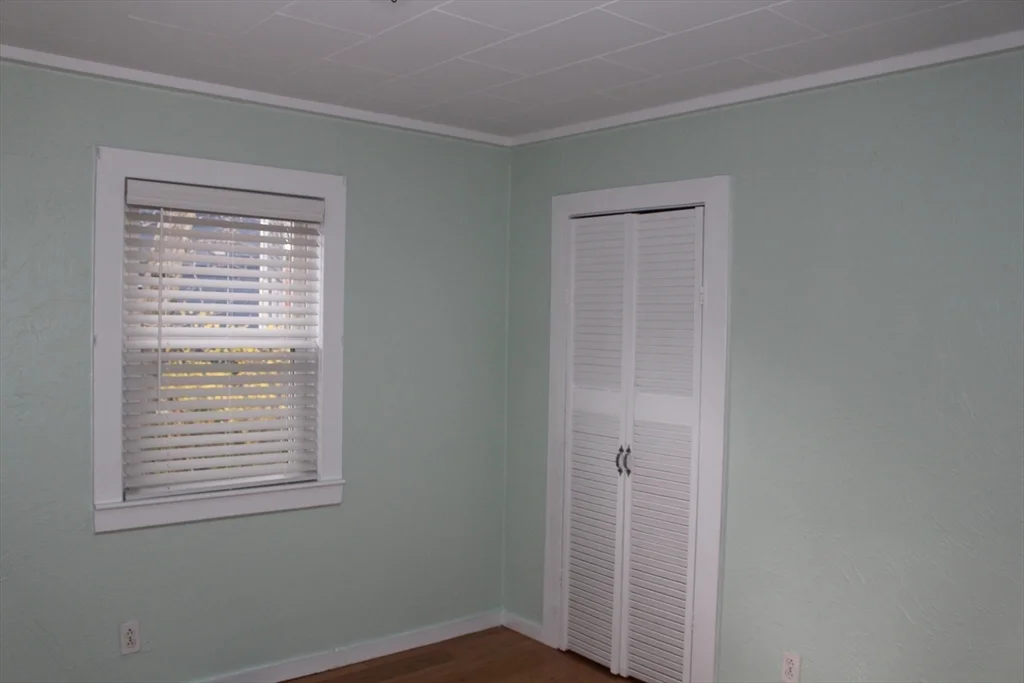 81 Winthrop Rd, Manomet