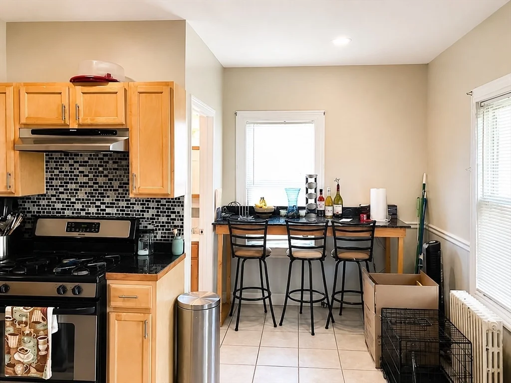 1512 Hyde Park, Hyde Park