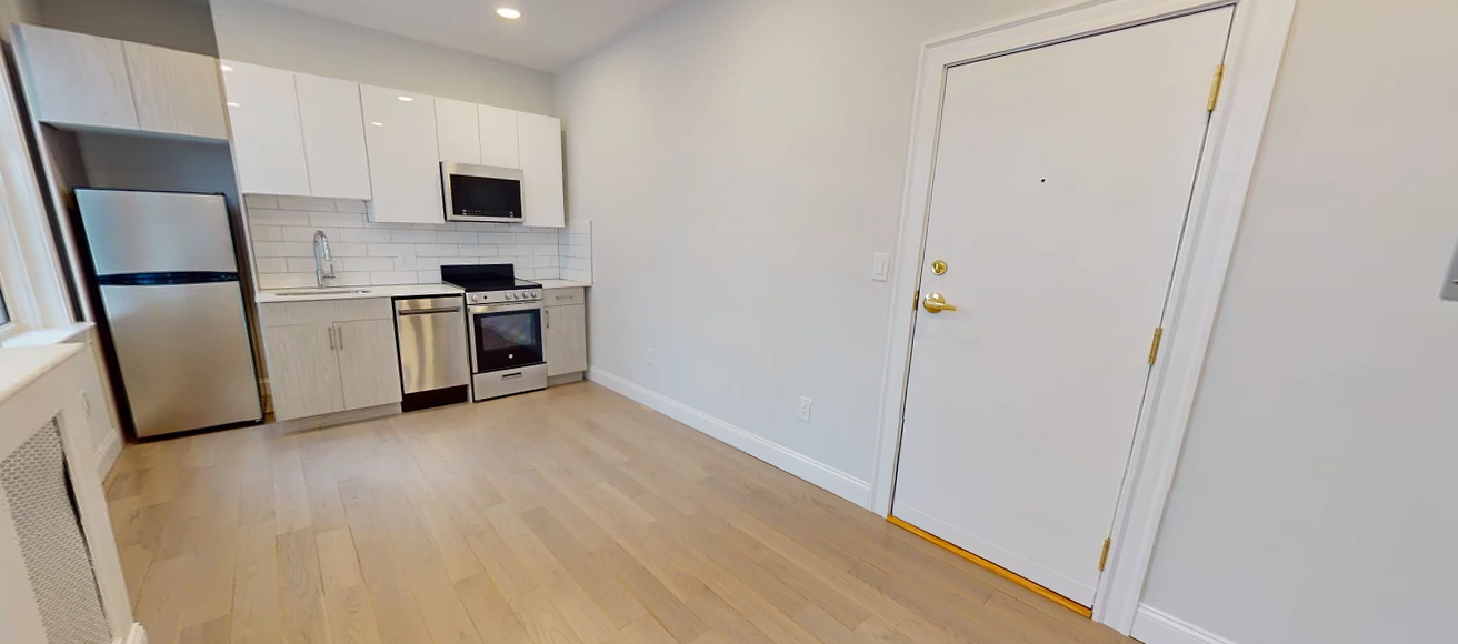 120 Peterborough St, Fenway