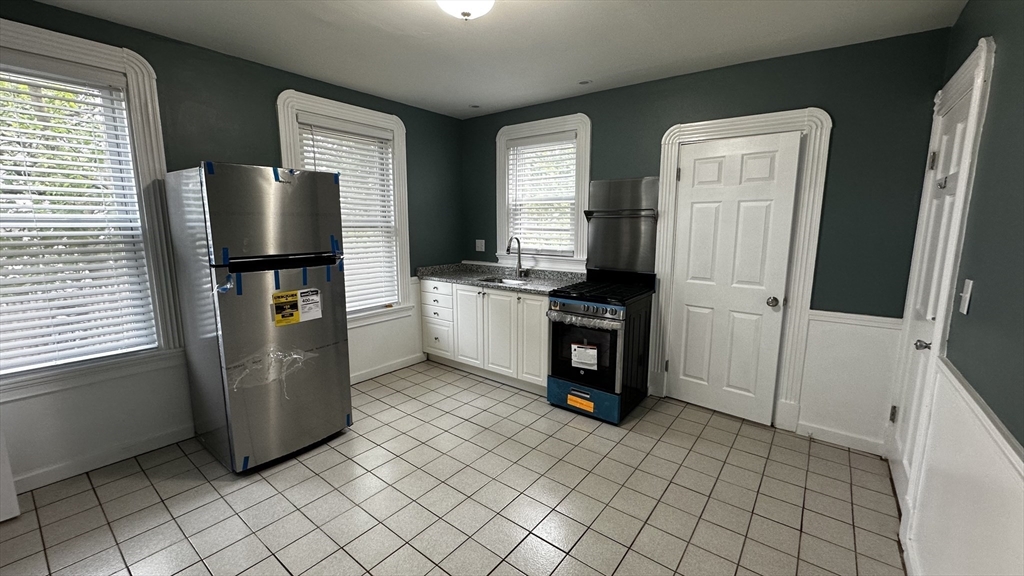 22 Federal Ave, Quincy