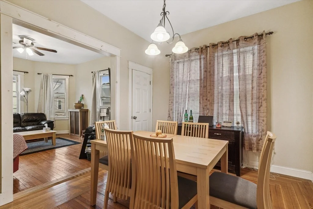 24 Weld Hill St, Jamaica Plain