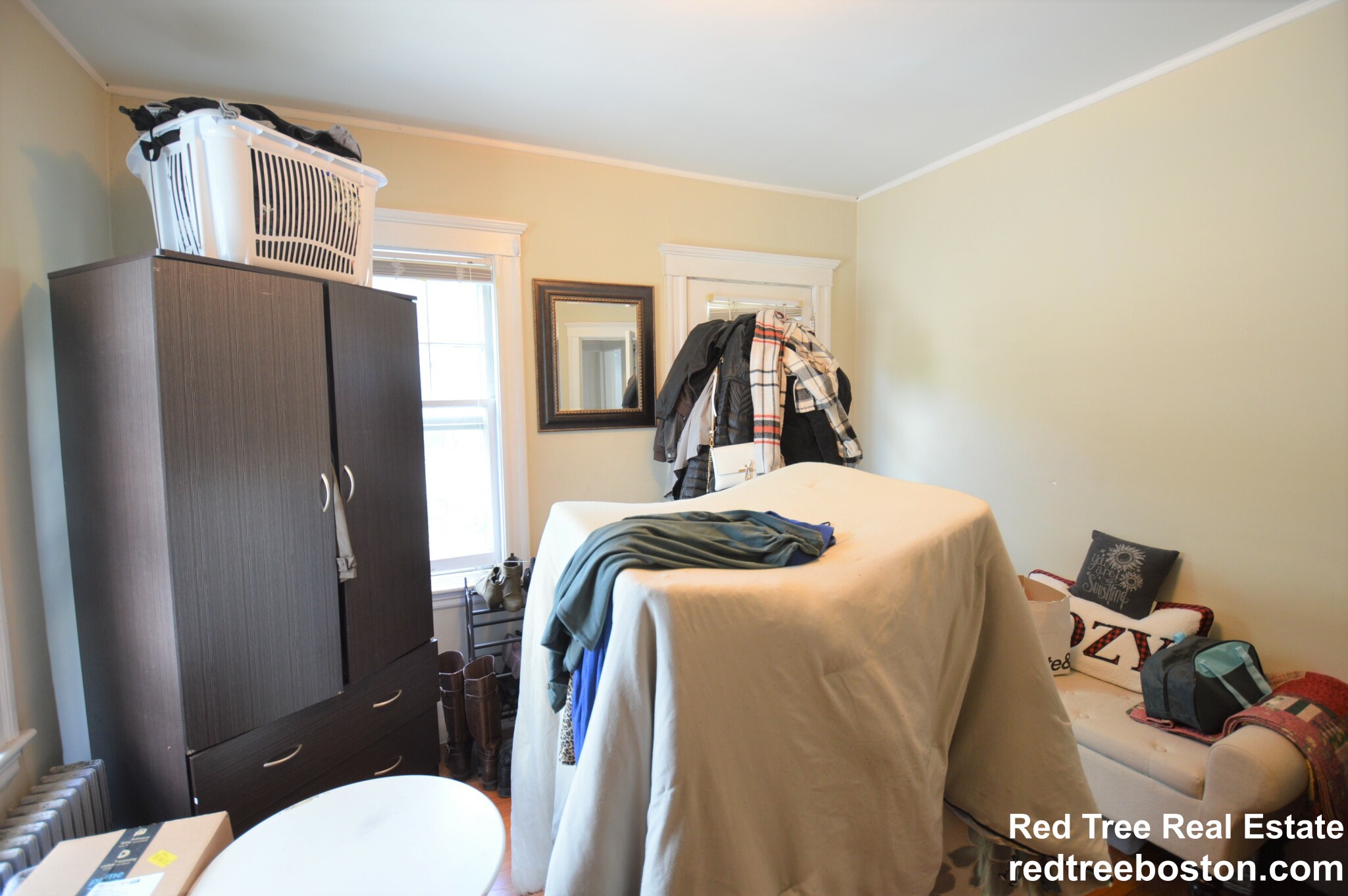 18 Hunnewell Ave, Brighton