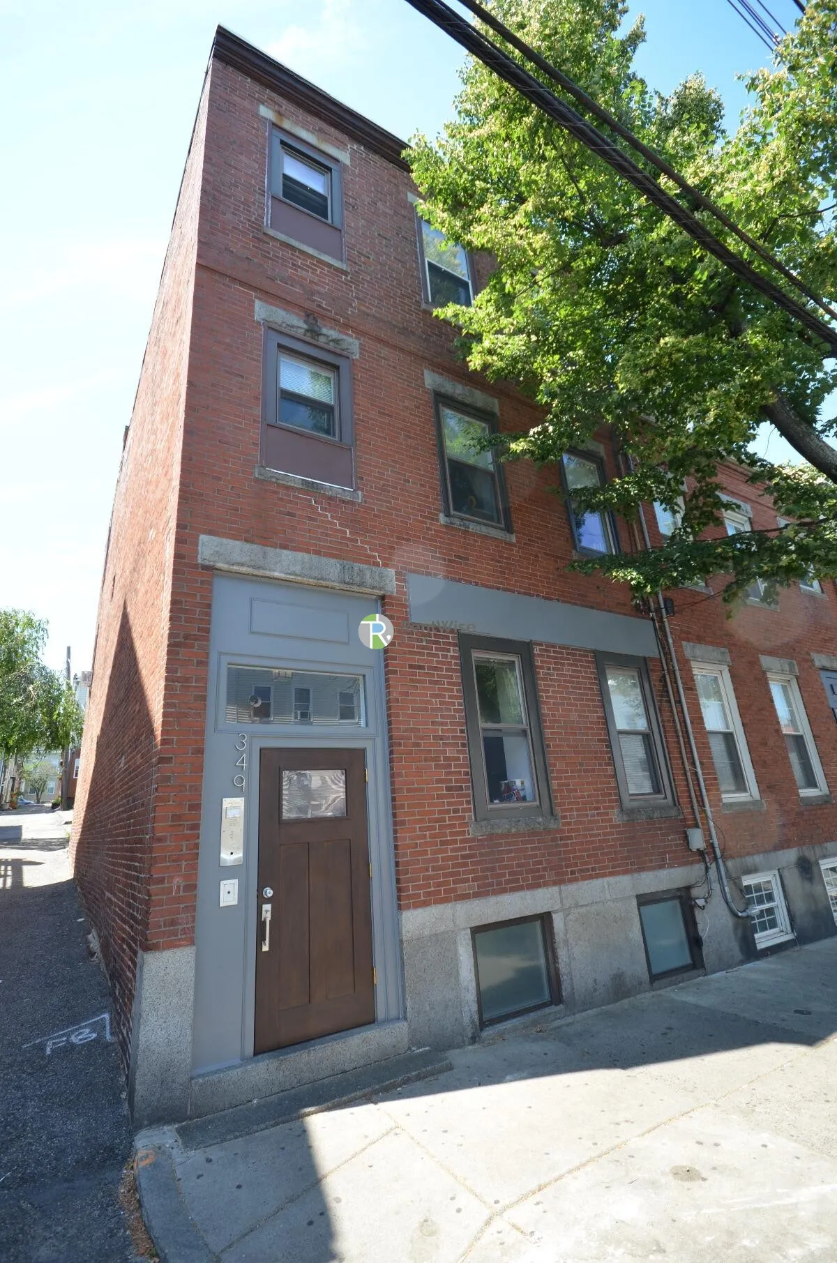 349 Sumner St, East Boston