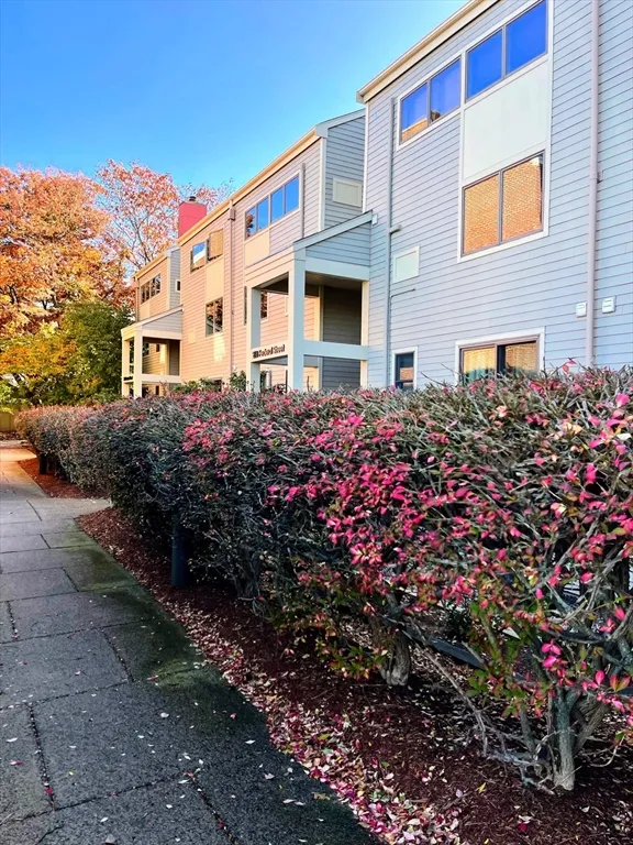 28 Federal St, Salem