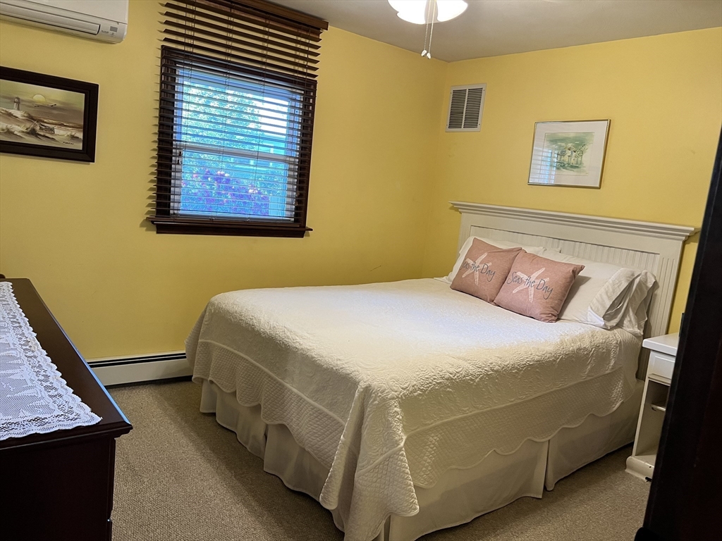 162 R Pettey Ln, South Westport